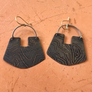 Bri Bol Copper Bishop Topo earrings